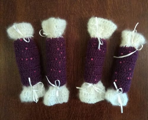 CD. Reusable Christmas crackers, crochet.